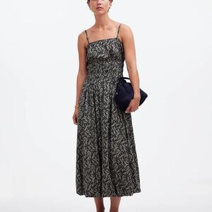 Madewell Sleeveless Bubble-Hem Midi Dress in Floral